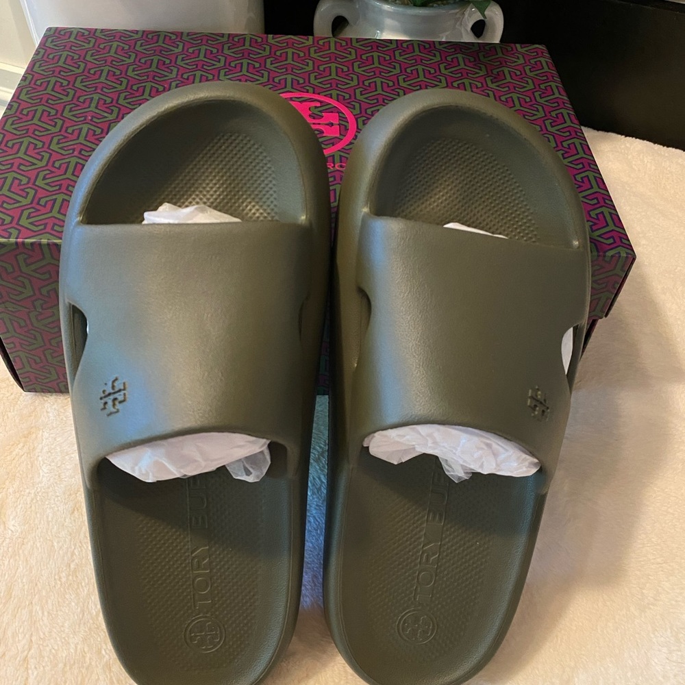 Tory Burch Shower Slide Sandals